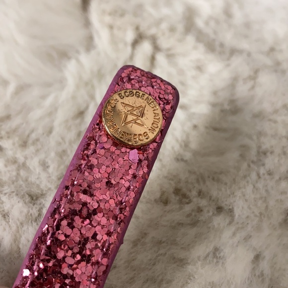 🔴 BCBG "Amor❤️" Affirmation bracelet - Picture 3 of 5